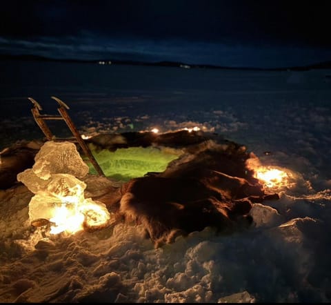 Northern Light Huts - Paradise Lapland Campground/ 
RV Resort in Norrbotten County, Sweden