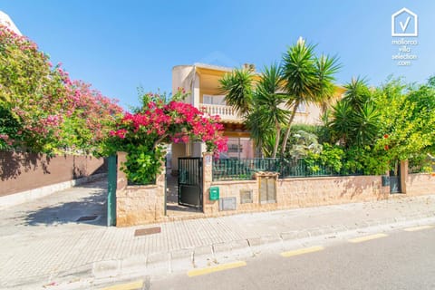 MARISTANY Alcudia House in Carretera d'Artà