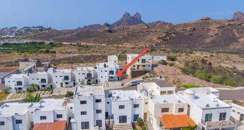 Casa 12-1 - Beautiful Mountain Views (Newly Renovated - Pictures To Come!) Copropriété in San Carlos Guaymas