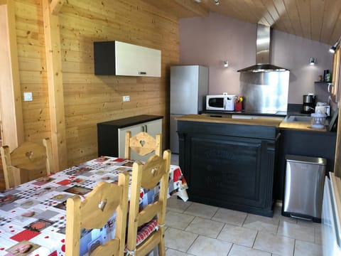 Chalet O FIL DE LO - wifi, BBQ, parking Chalet in Xonrupt-Longemer