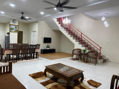 Ilham Bonda Homestay House in Terengganu, Malaysia