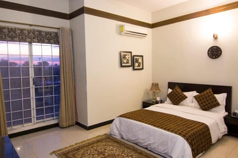 Crosswinds Guest House Bed and Breakfast in Islamabad