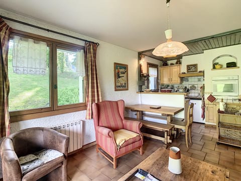 "Charmant 3 pièces avec jardin au pied des pistes de Combloux" - FR-1-560-60 Apartment in Combloux