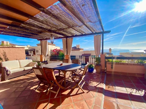 Natural landscape, View (from property/room), Balcony/Terrace, Sea view