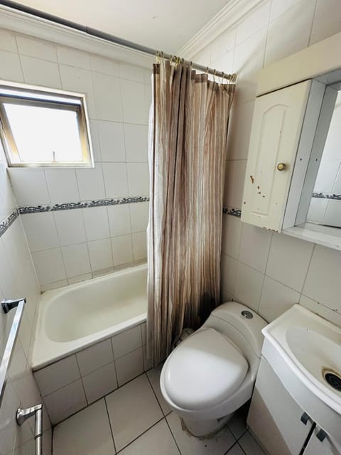 Habitaciones con baño compartido Urlaubsunterkunft in Calama