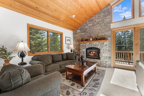 The Wildwood Lodge House in Tahoe Vista