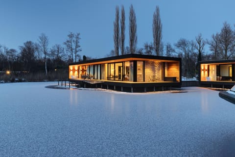 Haven Lake Village Villa in North Holland (province)