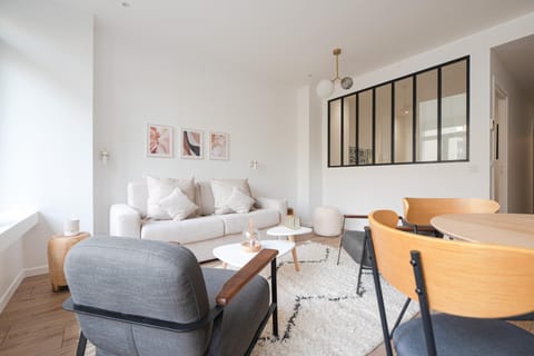 Luxury Residence - Paris South Apartahotel in Montrouge