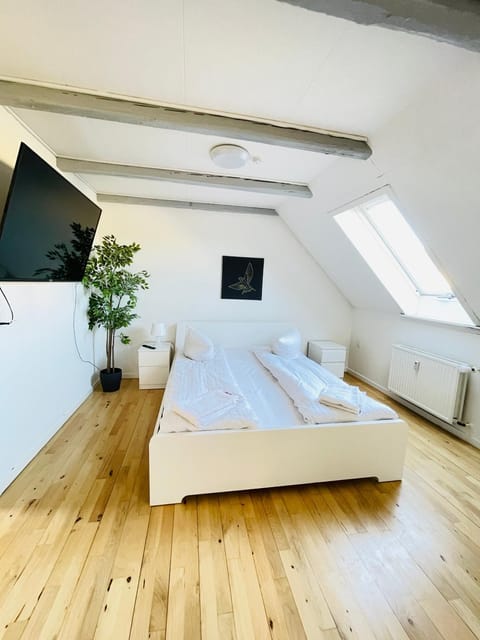 aday - Reberbansgade Apartment Suite Condo in Aalborg