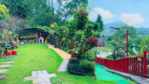 Spring, Day, Natural landscape, Garden, Garden view, Mountain view