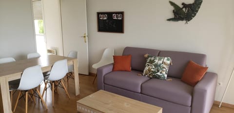 Prague apartment in Disneyland Apartment in Île-de-France