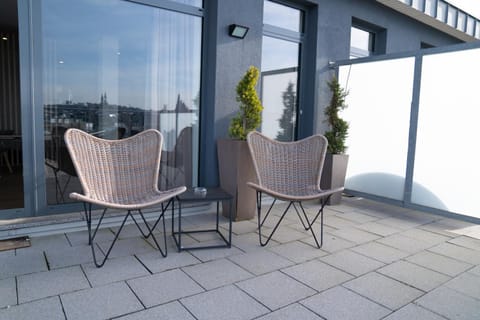 View (from property/room), View (from property/room), Balcony/Terrace, Balcony/Terrace, City view, City view, Landmark view, Landmark view