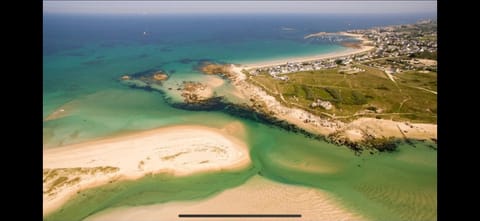 Charmante Maison Bretonne à 2 minutes des plages Maison in Cléder