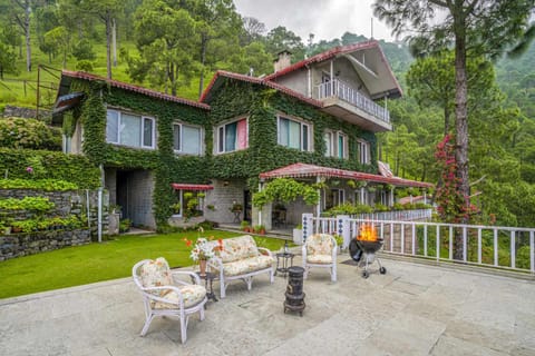 StayVista at Destine Villa in Himachal Pradesh