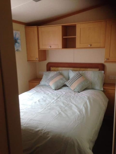 3 bedroom 2 bathroom prestige caravan PRESTHAVEN SANDS Casa in Llanasa