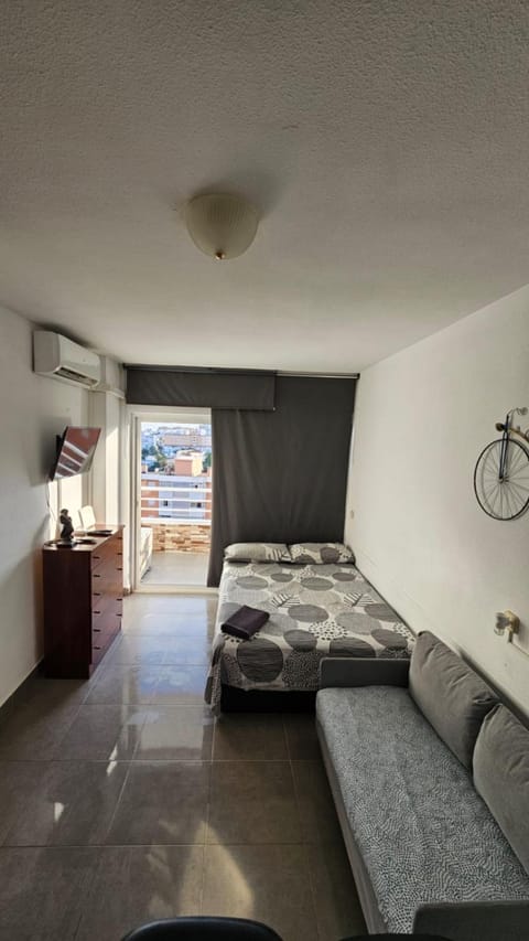 Nice studio with pool and internet fiber Apartment in Torremolinos