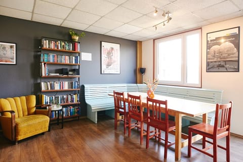 Library, Kitchen or kitchenette, Seating area, Dining area, Communal kitchen