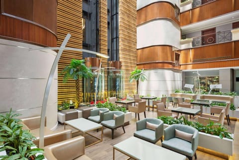 Howard Johnson Plaza by Wyndham Dubai Deira Hotel in Dubai