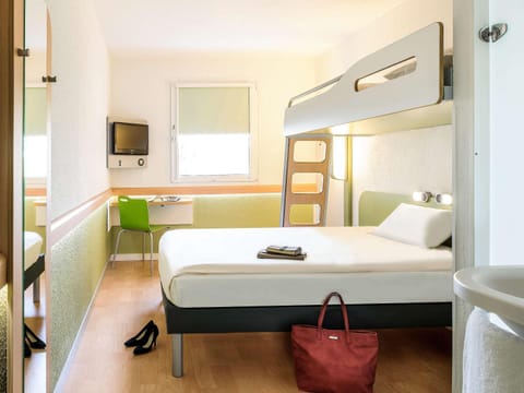 Ibis Budget Grenoble Sud Seyssins Hotel in Grenoble