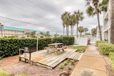 Grand Caribbean West Apartment in Destin