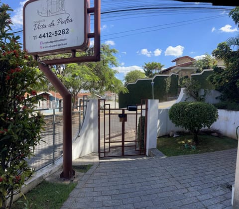 Pousada Vista da Pedra Atibaia Auberge in Atibaia