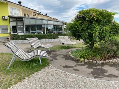 Rhein-Camping Waldshut Bed and Breakfast in Aargau, Switzerland