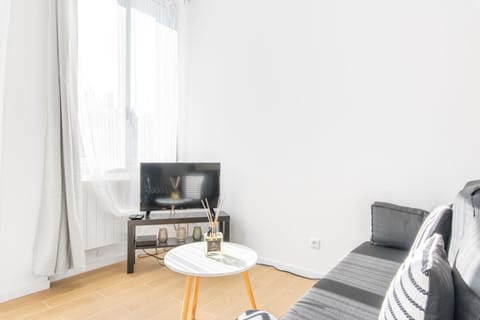 MaisonMars - Le Cosy Blancarde -Appartement 1 chambre 4 pers- Clim Parking JO2024 Wohnung in Marseille