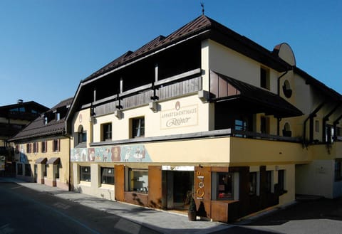 Café Rainer Apartment in Salzburgerland
