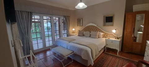 Meerendal Cottage-Affordable Luxury,Private Pool Copropriété in Cape Town