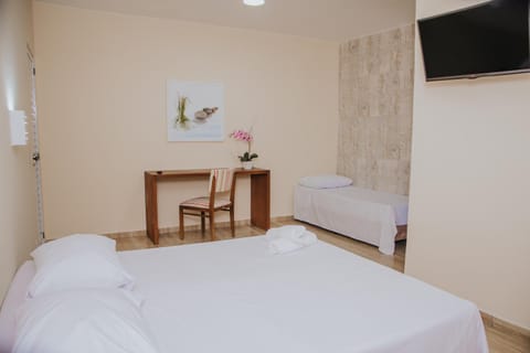 Pousada La Brisa Hotel in State of Rio de Janeiro