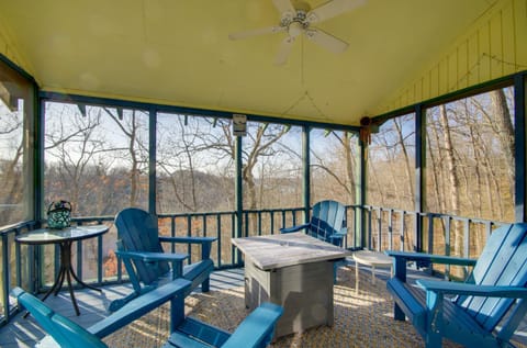 Breezy Margaritaville Resort Getaway with Gas Grill! House in Lake of the Ozarks