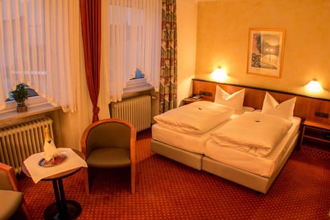 Garni Hotel Schmaus Hotel in Straubing-Bogen