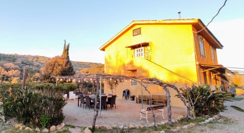 DIMORA IL CAMALEONTE country apartments with pool Country House in Civitavecchia