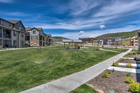 New-Build Townhome about 6 Mi to Park City! House in Wasatch County