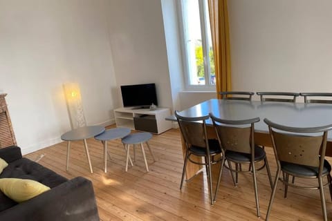 Appartement lumineux Cancale, 80m2, 3 chambres. Apartment in Cancale