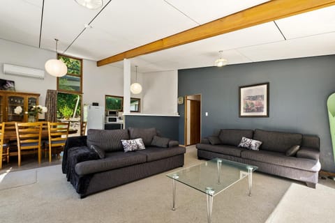 Merioneth Retreat - Arrowtown Holiday Home House in Arrowtown