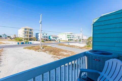 Aqua 99 by Meyer Vacation Rentals House in West Beach