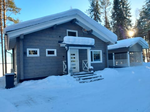 Property building, Day, Winter