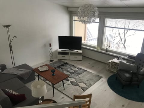 Tyylikäs rivitaloasunto Lohjalla Apartment in Uusimaa