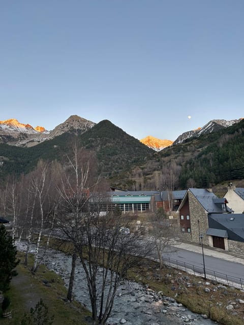 Sallent de Gállego - Formigal - Pirineos Sur Wohnung in Sallent de Gállego