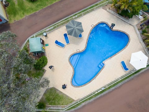 Bird's eye view, Swimming pool