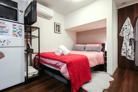 TV and multimedia, Bedroom, air conditioner