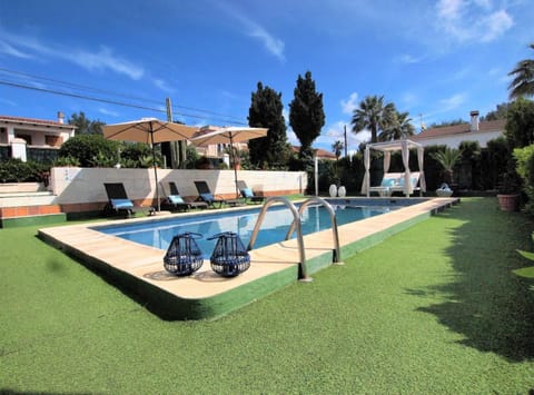 Villa Colibrí, con piscina privada para 6 personas Villa in Serra de Tramuntana