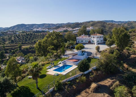 Bird's eye view, Guests, Pool view, group of guests