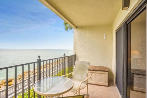 Land's End 5-204 Gulf-Bay Front - Premier Maison in Sunset Beach