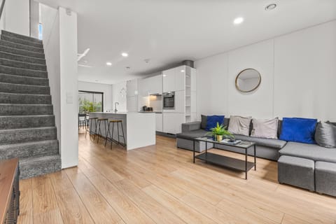 Kitchen or kitchenette, Living room, Seating area