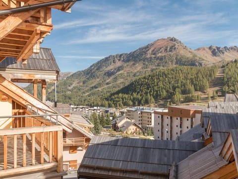 Studio Montagne Montgenèvre - 5 pers, Balcon Sud, Proche Pistes et Navette - FR-1-330D-3 Apartment in Montgenèvre