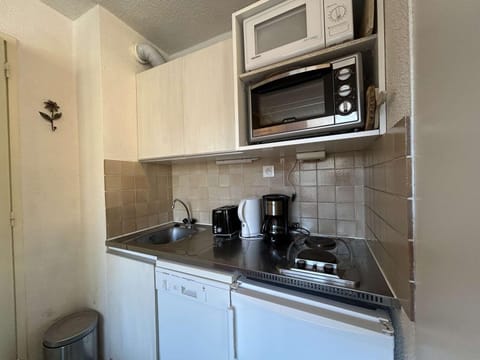 Appartement Montgenèvre - 2 chambres, balcon, lave-linge, TV - FR-1-330D-79 Apartment in Montgenèvre