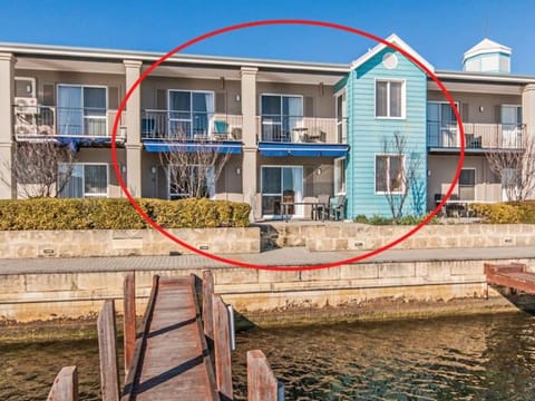 Waters Edge Apartment with Jetty Copropriété in Mandurah