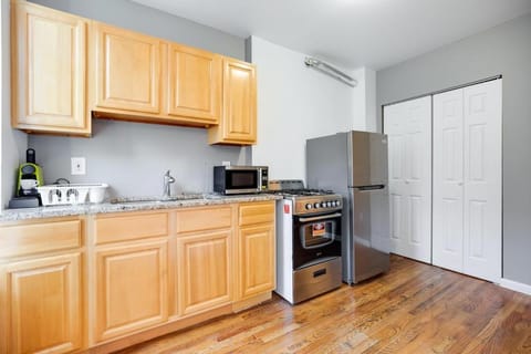Bright and Charming 1BR 15min to NYC Eigentumswohnung in Hoboken